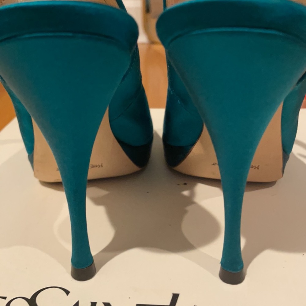 Yves Saint Laurent - Teal satin Tribute sandals. Sz 6 - Picture 7 of 7